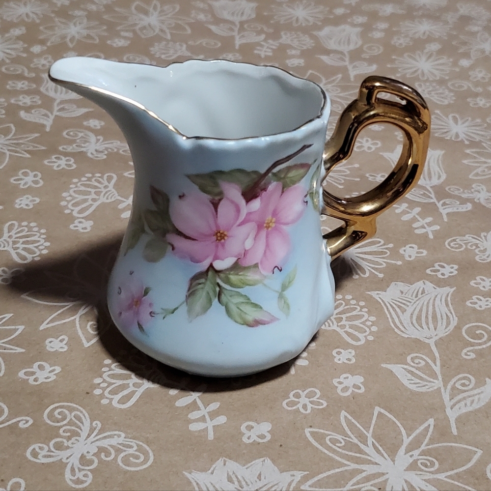 Lefton China 1989 Hand Painted Dogwood Pattern Porcelain Creamer